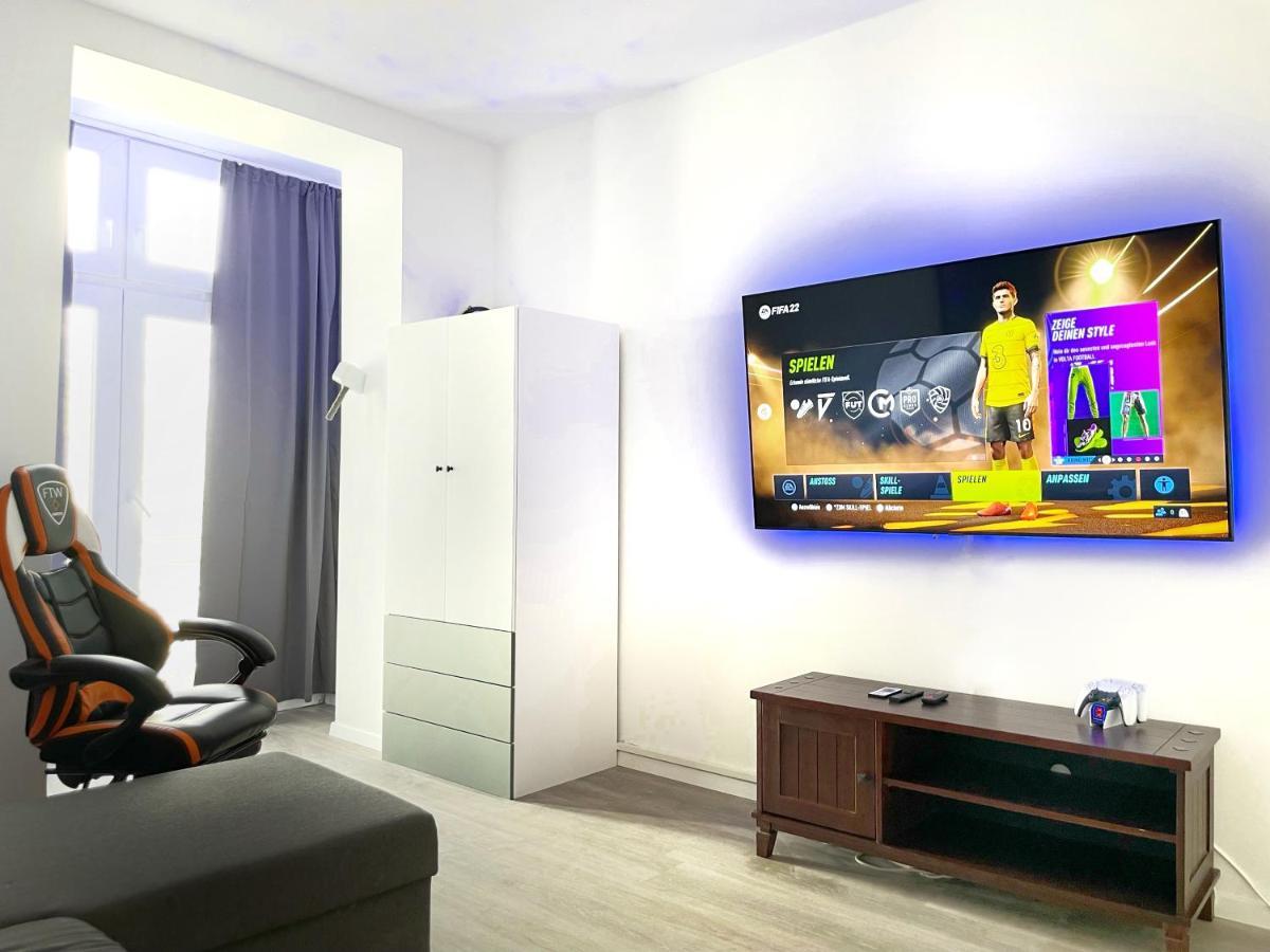 Jaybnb - Gaming Apartment Ps5 65 Zoll 4K Tv Wohnung Mit Balkon Дортмунд Екстер'єр фото