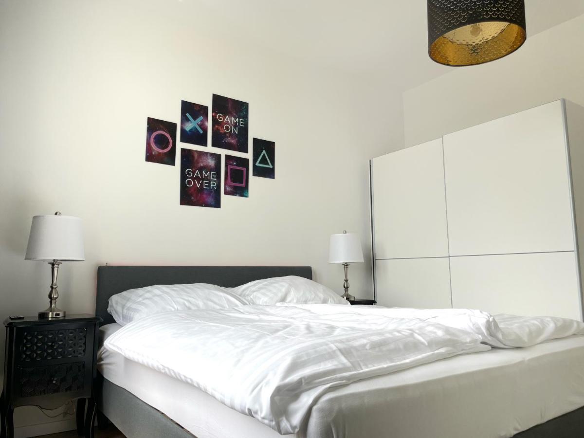 Jaybnb - Gaming Apartment Ps5 65 Zoll 4K Tv Wohnung Mit Balkon Дортмунд Екстер'єр фото